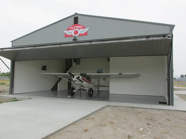 hangar 5.jpg